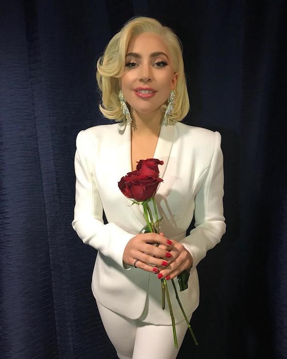 Леди Гага выходит замуж за немолодого возлюбленного