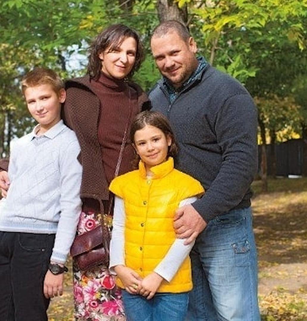 Олеся железняк фото с семьей фото
