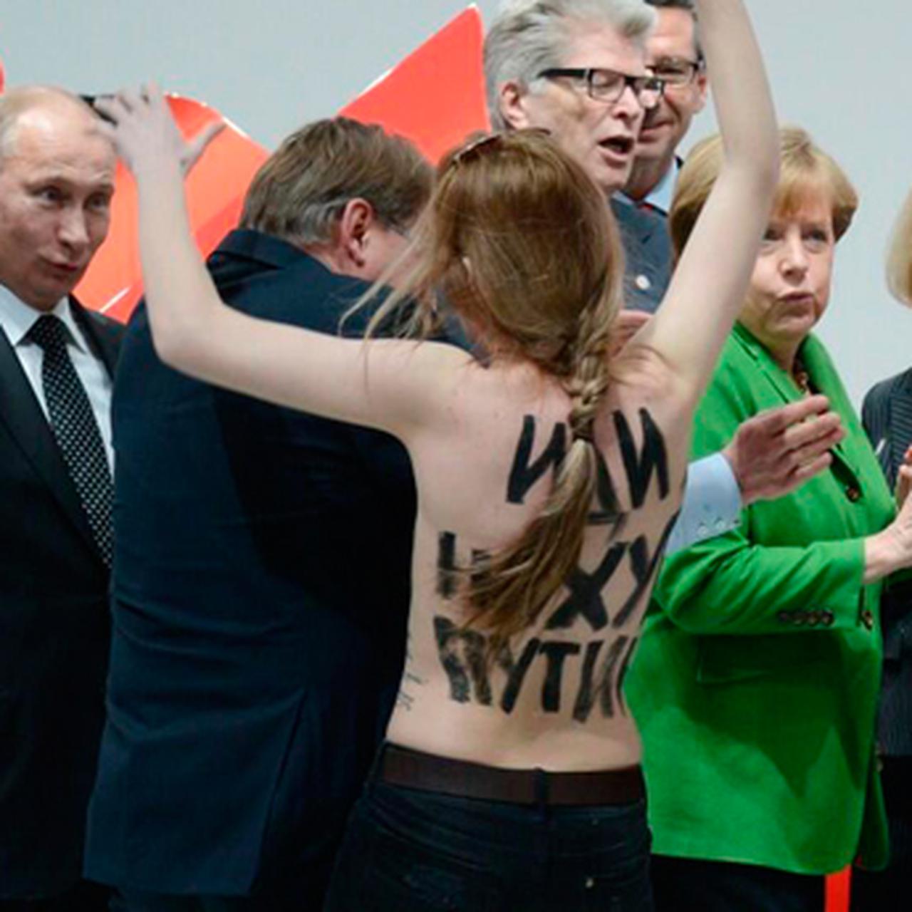 Путину понравилась голая акция девушек из FEMEN - Страсти