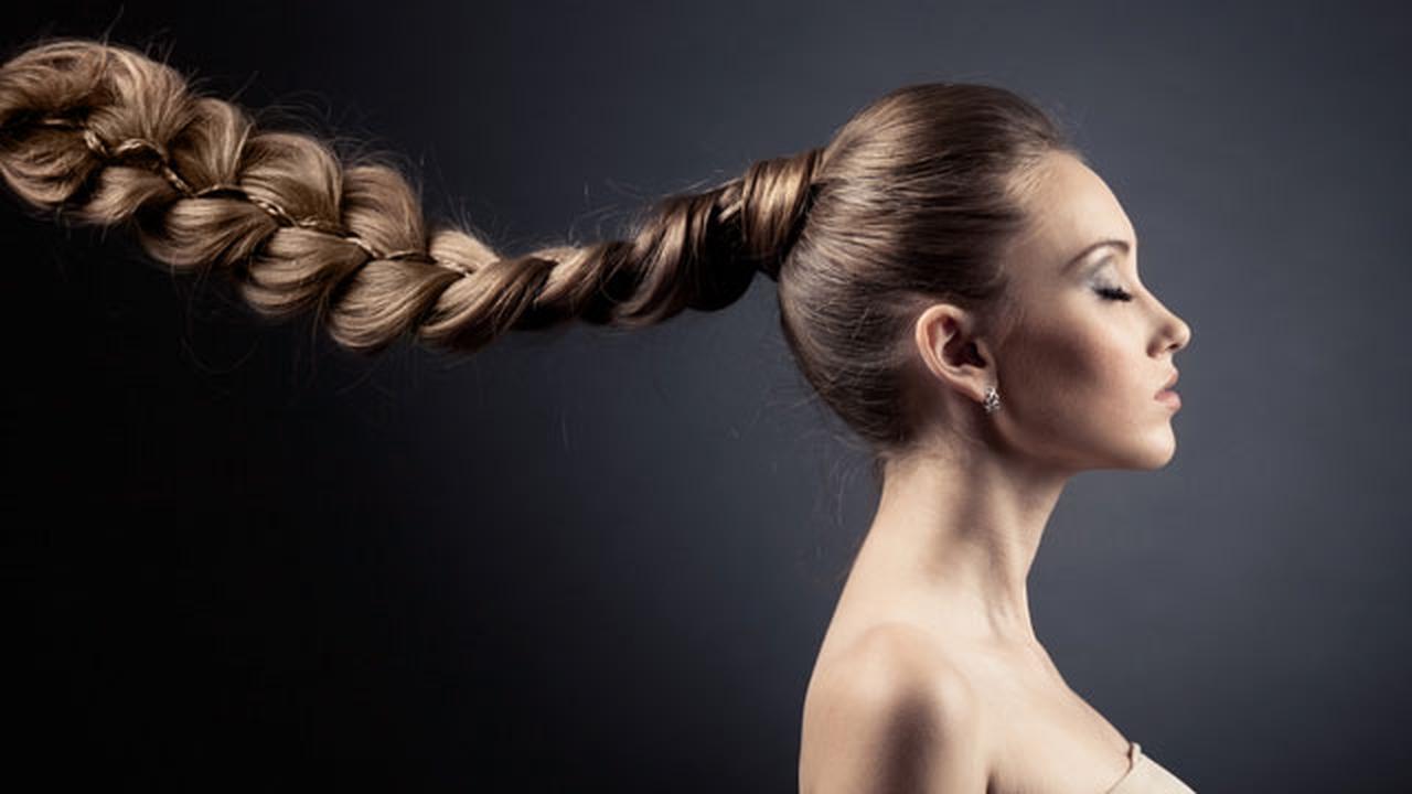 Эффектные и простые прически на длинные волосы 2023 с фото-примерами