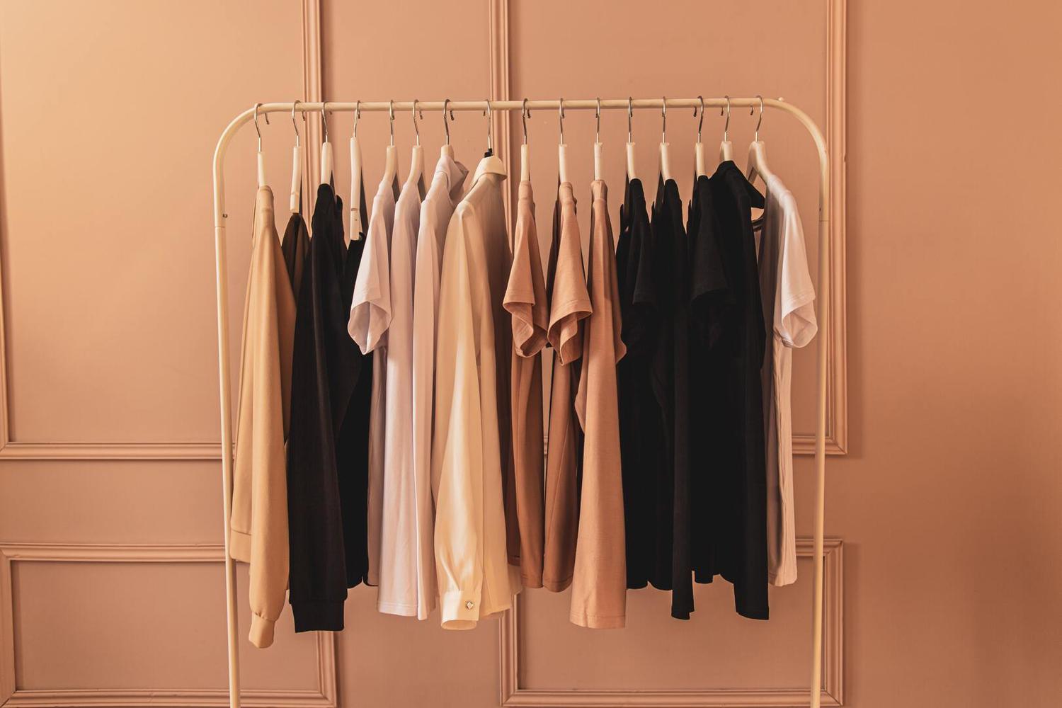 Как обновить гардероб к сезону осени и зимы: советы от дизайнера одежды